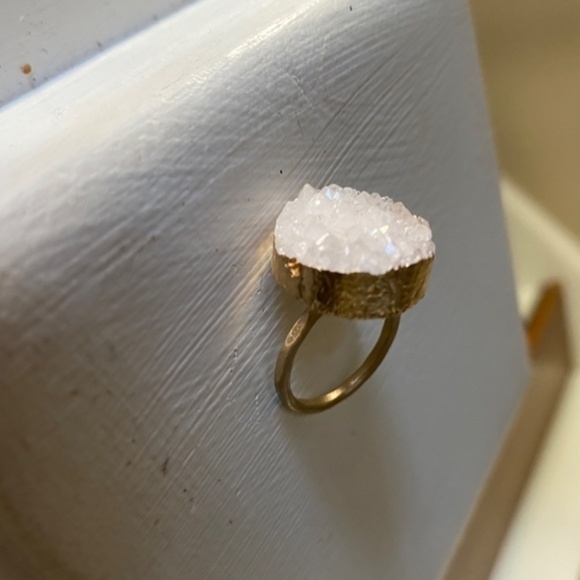 Anthropologie Raw White Quartz Ring - Picture 5 of 7